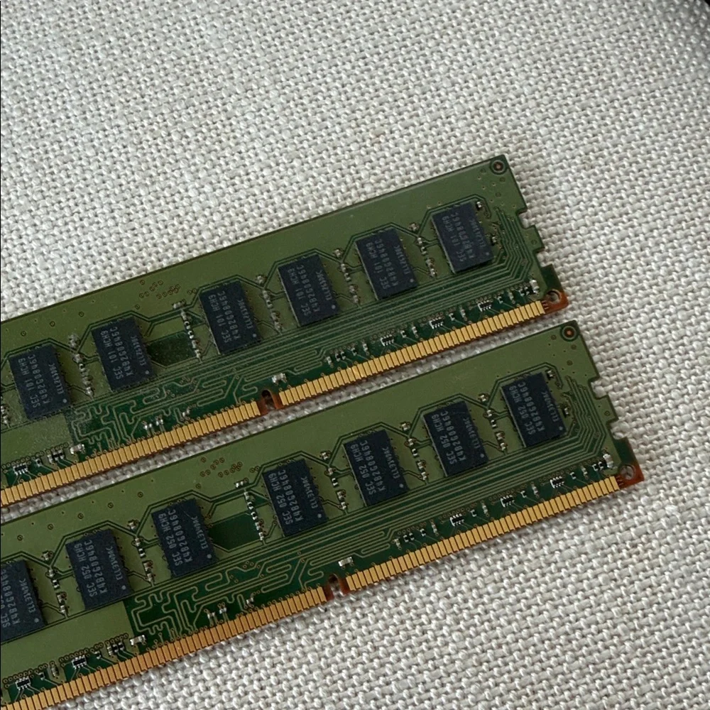Samsung DDR3 Desktop RAM Modules - Green and Black